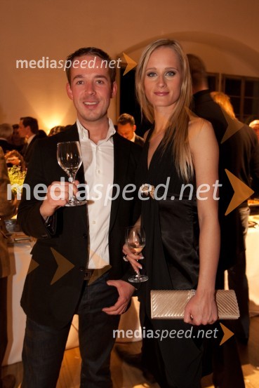 Bojan Molj in Daniela Bervar, vodja Cotrugli Business School SlovenijaGuest star 2010