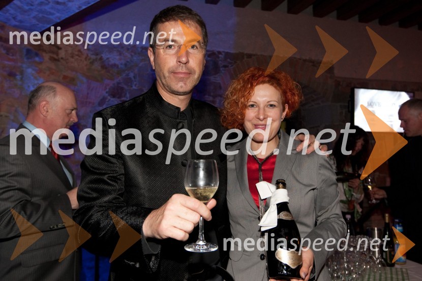 Viktor Baraga in Mateja Štabuc, VinagGuest star 2010