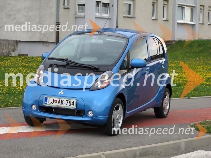 	Mitsubishi i-MievMitsubishi i-Miev, slovenska predstavitev