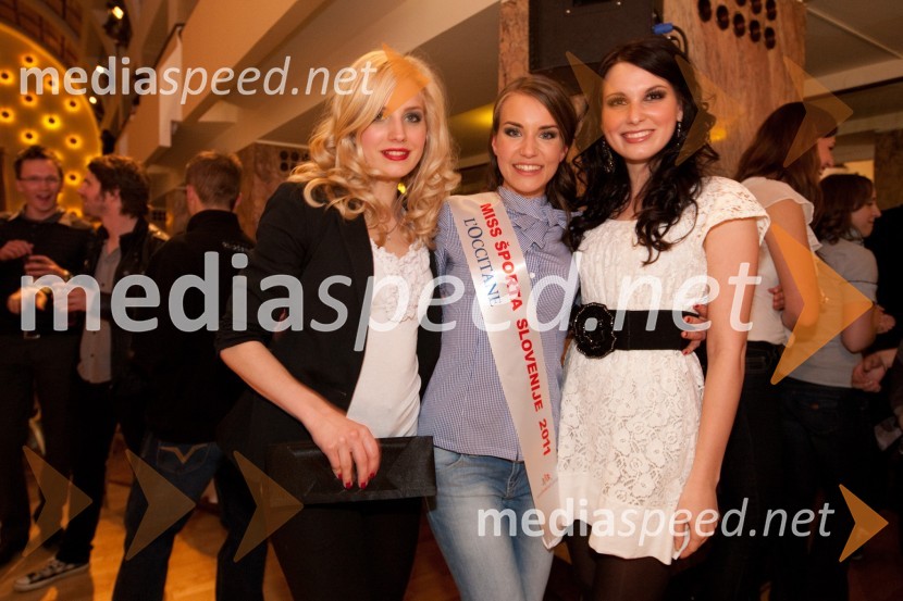 	Ajda Sitar, Miss Športa 2009, Živa Viktorija Turk, Miss Športa 2011 in Sandra Adam, Miss Slovenije 2010Miss športa 2011