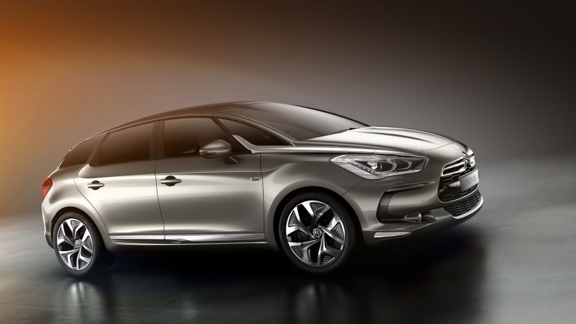 Citroën DS5Predstavitev Citroën DS5