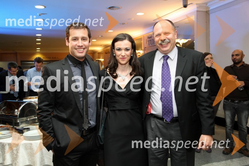 Peter Poles, voditelj, Nataša Rus, Tovarna podjemov in Iztok Lesjak, Tehnološki park LjubljanaKonferenca Podim, 1. dan
