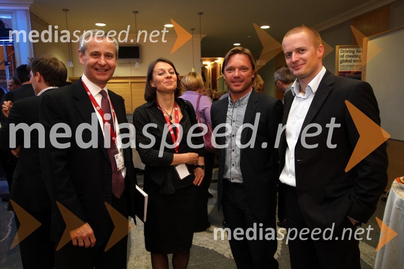 Laszlo Czirjak, iEurope Capital, Tatjana Zabasu, RSG Kapital, …, ter Jure Mikuž, RSG KapitalKonferenca Podim, 1. dan