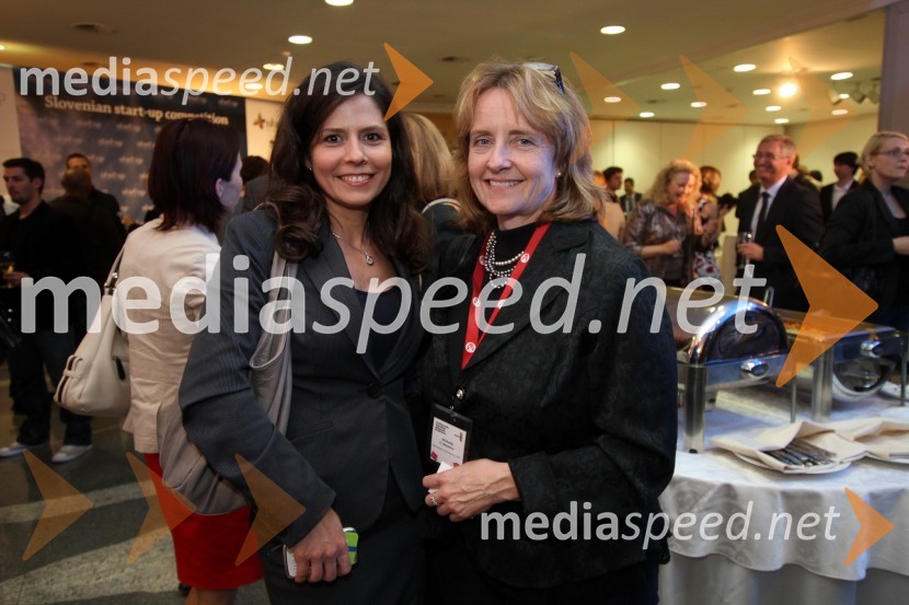 Mag. Maja Tomanič Vidovič, direktorica Slovenskega podjetniškega sklada in Michelle E. Messina, izvršna direktorica, Explora International, ZDAKonferenca Podim, 1. dan