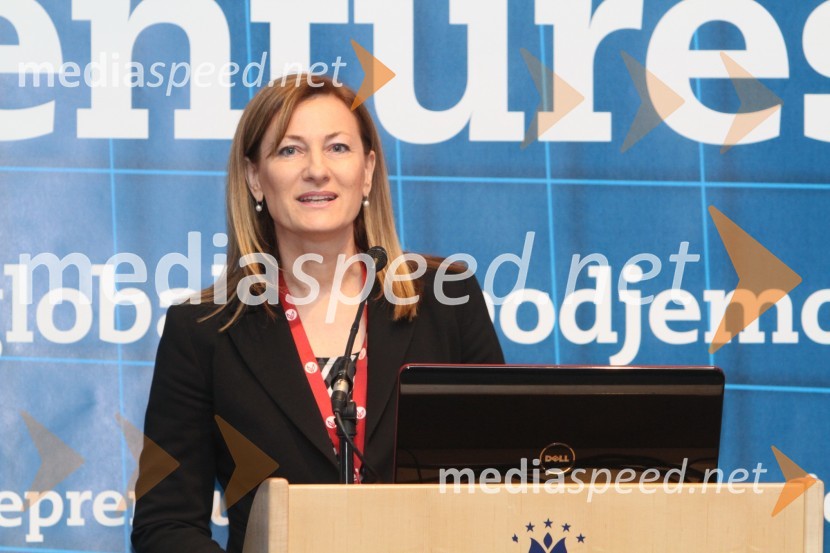 Manja Skernišak, članica uprave Nove KBM d.d.Konferenca Podim, 1. dan