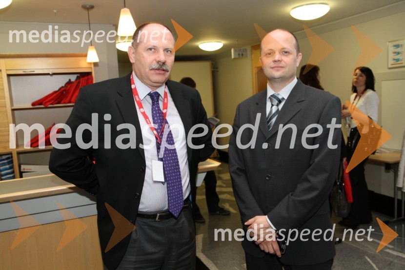Mag. Iztok Lesjak, direktor Tehnološkega parka Ljubljana ter mag. Jure Verhovnik, vodja podjetniškega inkubatorja Tovarna podjemovKonferenca Podim, 1. dan