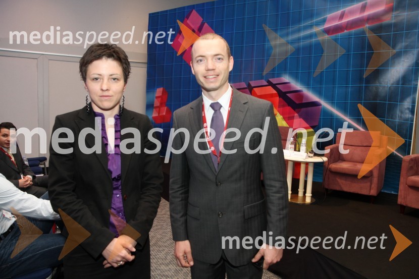 ... ter Urban Lapajne, Tovarna PodjemovKonferenca Podim, 1. dan