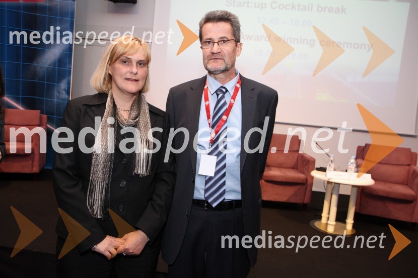 Darja Radić, ministrica za gospodarstvo ter prof. dr. Miroslav Rebernik, predsednik strokovnega sveta Tovarne podjemov ter predavatelj EPFKonferenca Podim, 1. dan