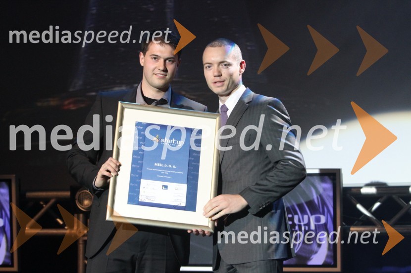 Jakob Šuštaršič, Mesi ter Urban Lapajne, Tovarna PodjemovKonferenca Podim, 1. dan