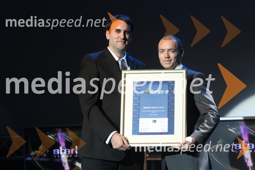 Boštjan Pajntar, Modro oko ter Urban Lapajne, Tovarna PodjemovKonferenca Podim, 1. dan