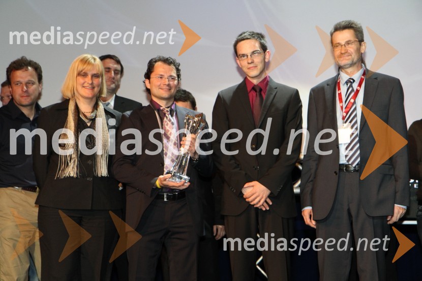 Darja Radić, ministrica za gospodarstvo, Klemen Španinger, Rok Košir, prof. dr. Miroslav Rebernik, predsednik strokovnega sveta Tovarne podjemov ter predavatelj EPFKonferenca Podim, 1. dan