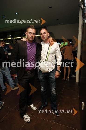 	Rok Šerbinek in ...Otvoritev lounge bara Akoya