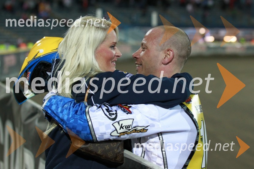 Nicki Pedersen, Danska in njegova zaročenka Anne MetteSpeedway Grand Prix 2011, VN Evrope - 1. dirka