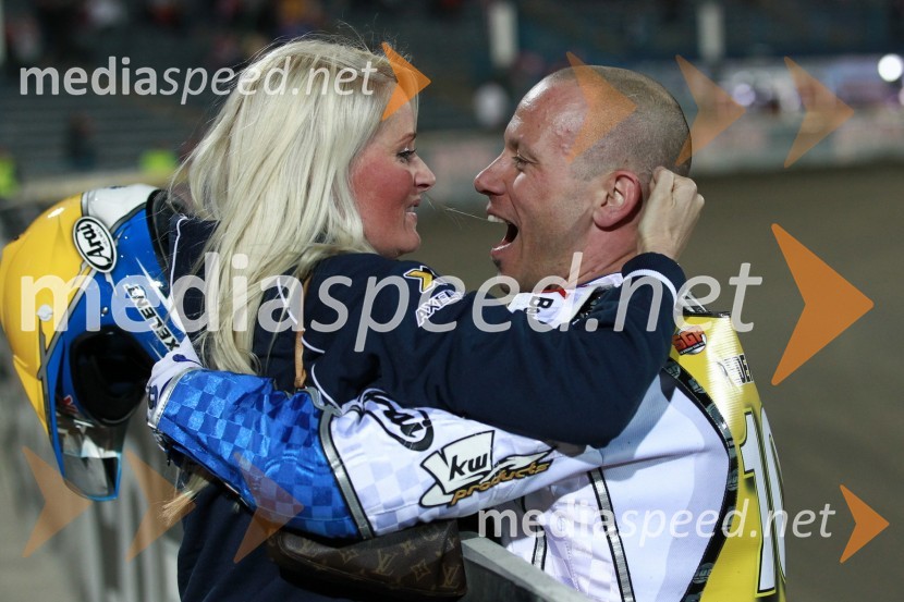 Nicki Pedersen, Danska in njegova zaročenka Anne MetteSpeedway Grand Prix 2011, VN Evrope - 1. dirka