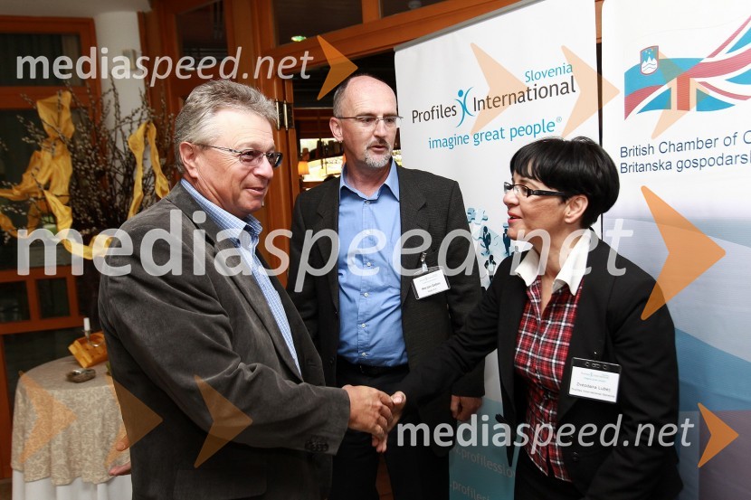 Bernard Osvald, Kopa d.o.o., Marjan Gobec, Kopa d.o.o. in Zvezdana Lubej, direktorica Profiles International SloveniaBritanska gospodarska zbornica v Sloveniji ter Profiles International Slovenia sta organizirala predavanje Deirica McCanna in golf turnir