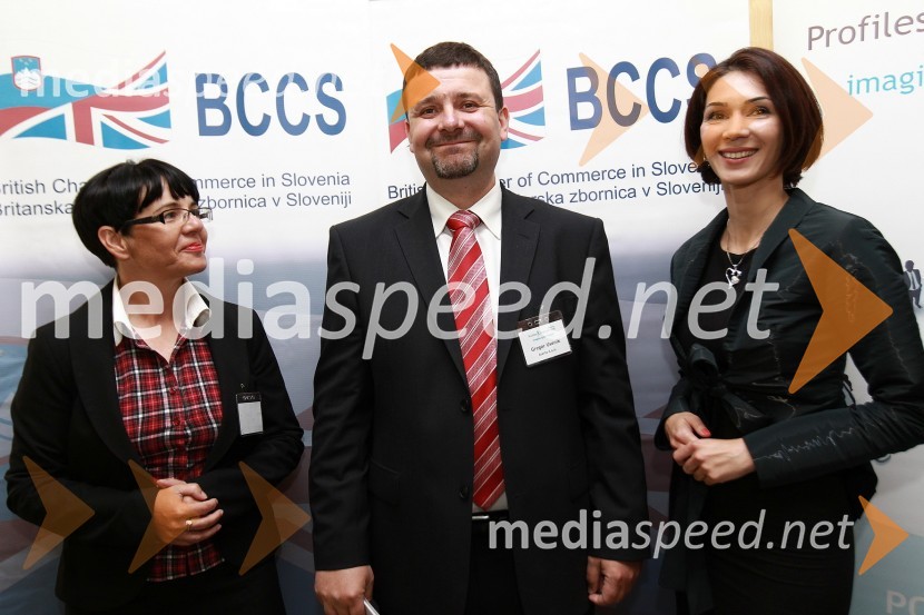 Zvezdana Lubej, direktorica Profiles International Slovenia, Gregor Usenik in Saša Rakita, direktorica marketinga na BCCSBritanska gospodarska zbornica v Sloveniji ter Profiles International Slovenia sta organizirala predavanje Deirica McCanna in golf turnir
