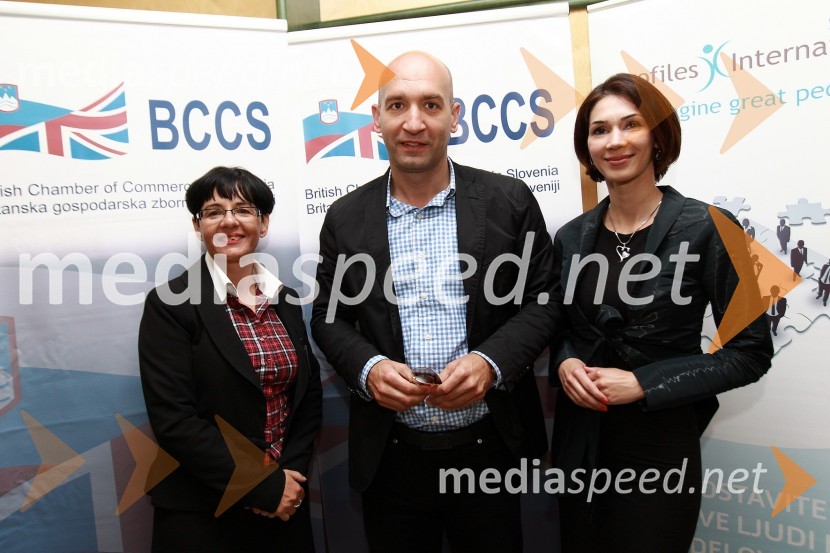 Zvezdana Lubej, direktorica Profiles International Slovenia, Ljubiša Mitof Višurski, generalni direktor podjetja Abbott Slovenija in Saša Rakita, direktorica marketinga na BCCSBritanska gospodarska zbornica v Sloveniji ter Profiles International Slovenia sta organizirala predavanje Deirica McCanna in golf turnir