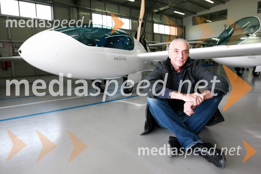 Ivo Boscarol, slovenski letalec, poslovnež in politikIvo Boscarol, slovenski letalec, poslovnež in politik