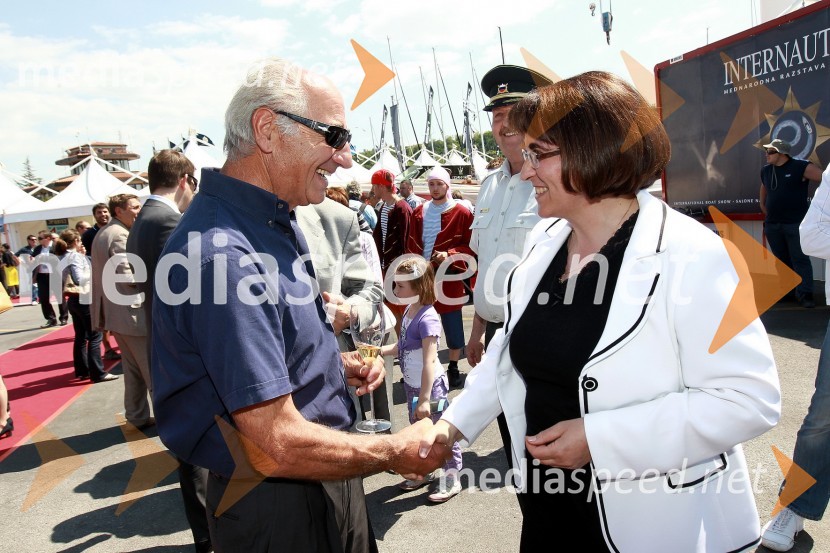 ... in dr. Ljubica Jelušič, ministrica za obramboInternautica 2011 - 16. mednarodna razstava navtike, odprtje