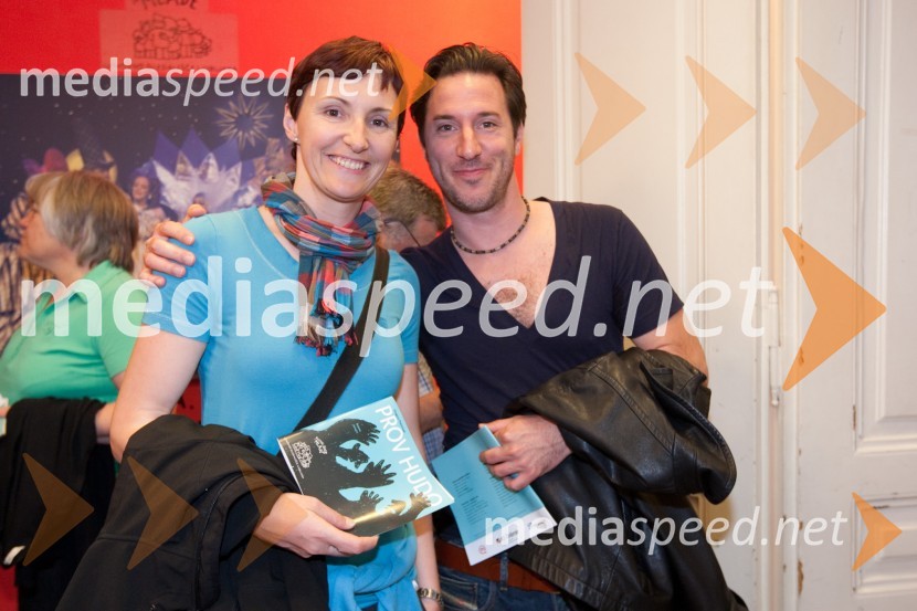 Lucija Ćirović, igralka in Jan Bučar, igralecProv hudo, premiera v Lutkovnem gledališču