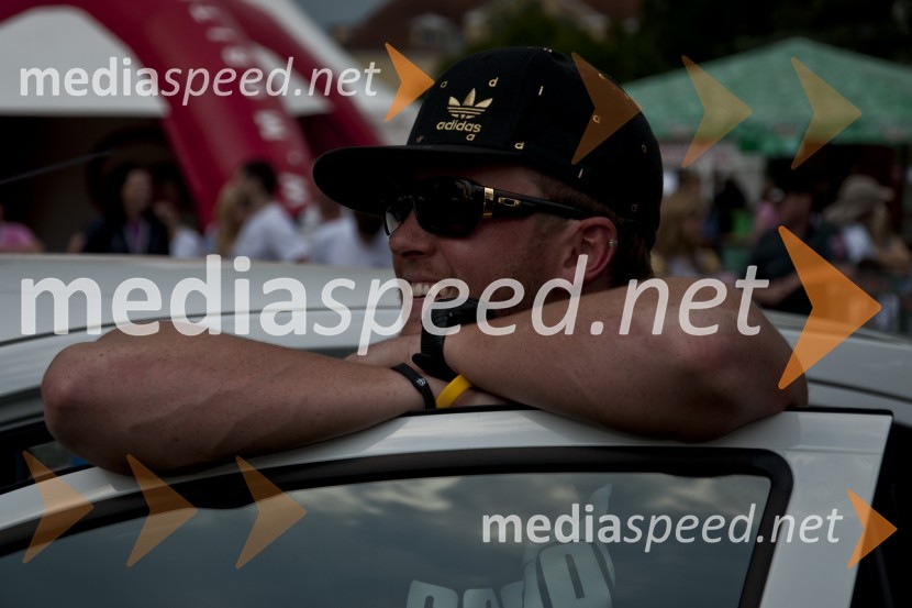 Dobitnik avta31. Maraton treh src, reportaža