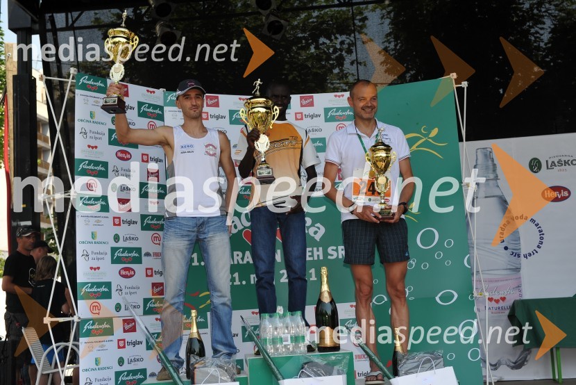 Edwin Kibowen, 1. mesto, Arif Durakovič, 2. mesto, Tomáš Kopčík, 3. mesto v kategoriji maratonci31. Maraton treh src, reportaža