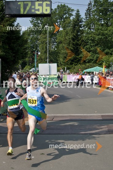 Matej Fujs, zmagovalec teka na 5,5 km31. Maraton treh src, udeleženci