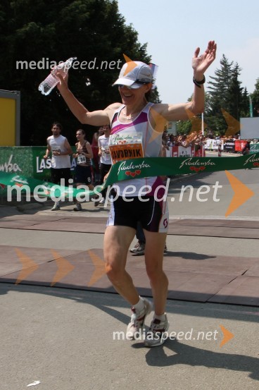 Helena Javornik, 1. mesto v kategoriji maratonke31. Maraton treh src, reportaža