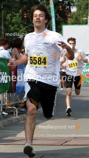 Uroš Dervarič, tek na 5,5 km31. Maraton treh src, udeleženci