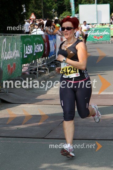 Valetina Brdnik, tek na 5,5 km31. Maraton treh src, udeleženci
