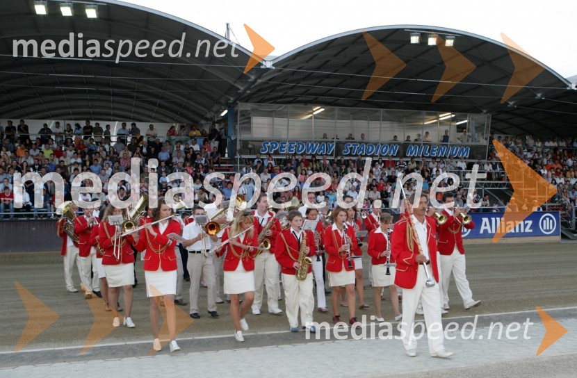 Godba na pihalaSPEEDWAY, otvoritev stadiona Milenium