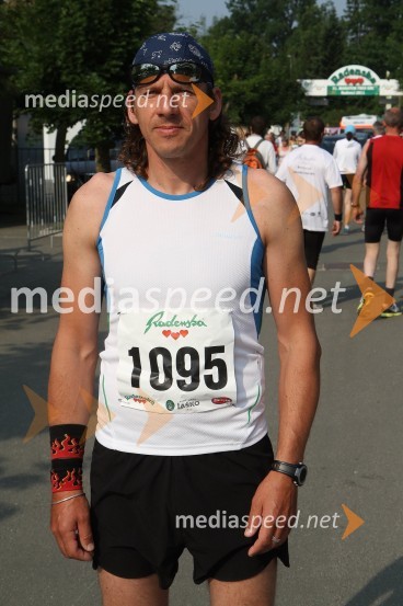 Darijo Posel, tek na 21 km31. Maraton treh src, udeleženci