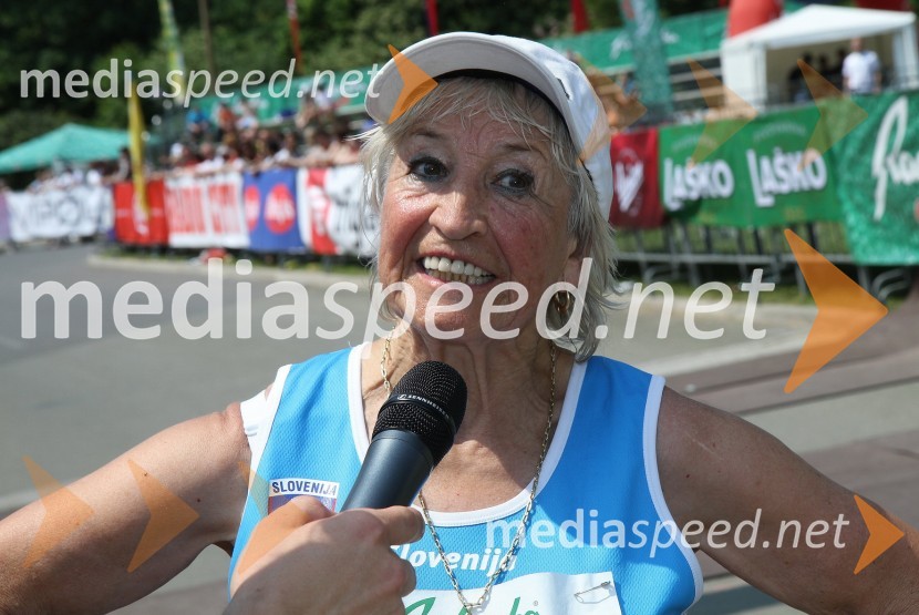 Kazmira Lužnik, tek na 21 km31. Maraton treh src, udeleženci