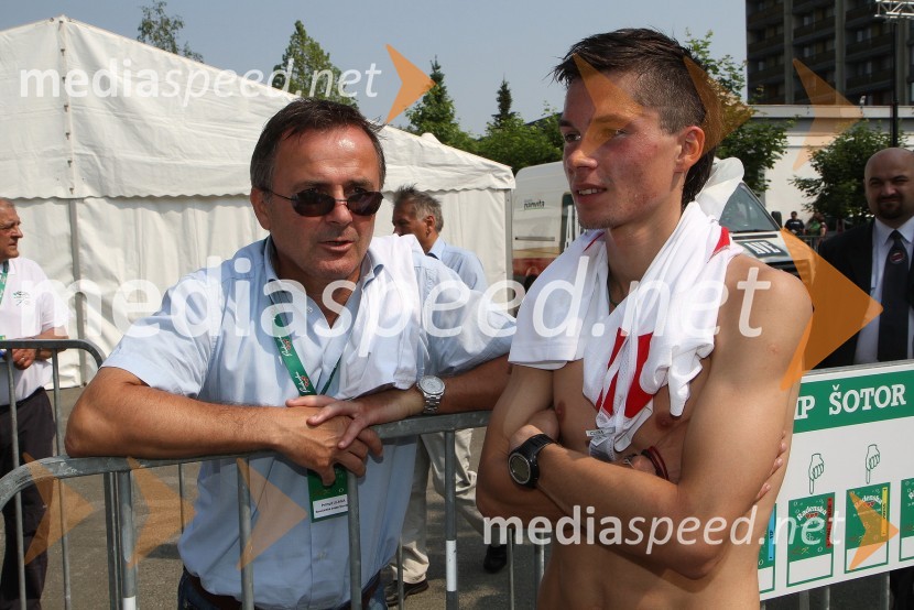 Primož Ulaga, direktor trženja na Smučarski zvezi Sloveniji in ...31. Maraton treh src, reportaža