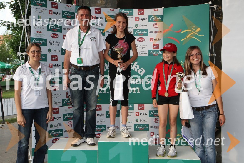 ..., Emil Šmid, povezovalec prireditve, ..., ..., ...31. Maraton treh src, reportaža