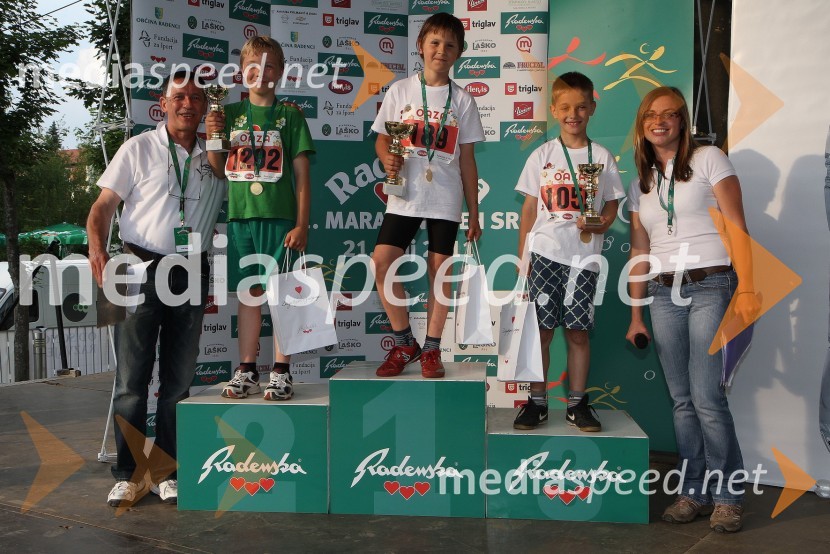 Emil Šmid, povezovalec prireditve, ..., ..., ..., ...31. Maraton treh src, reportaža