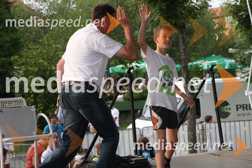 Emil Šmid, povezovalec prireditve in  ...31. Maraton treh src, reportaža