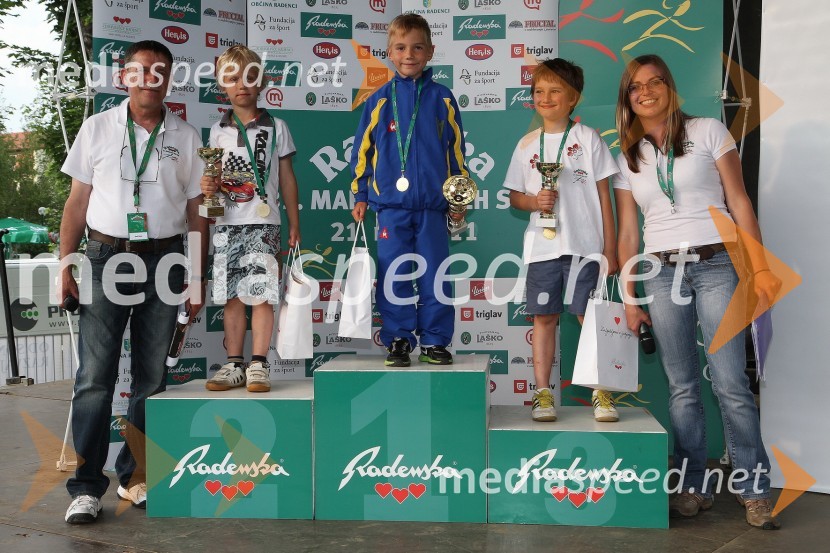 Emil Šmid, povezovalec prireditve, ..., ..., ..., ...31. Maraton treh src, reportaža