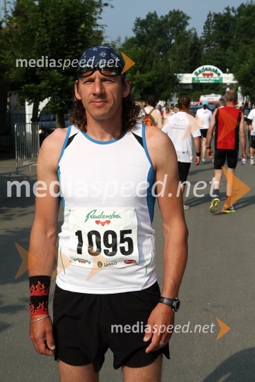 Darijo Posel, tek na 21 km31. Maraton treh src, udeleženci