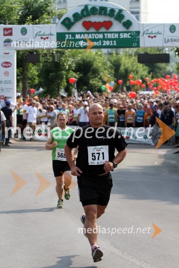 Sašo Vrček, tek na 21 km31. Maraton treh src, udeleženci