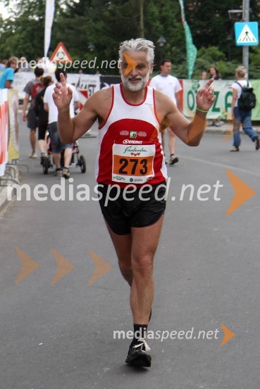 Juraj Evačić, tek na 42 km31. Maraton treh src, udeleženci