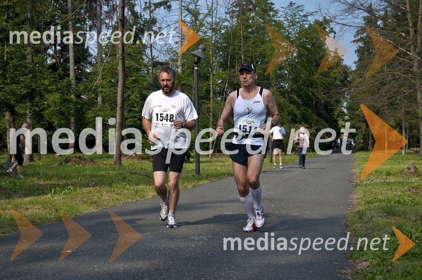 Boris Pal in Marko Završki, tek na 21 km31. Maraton treh src, udeleženci