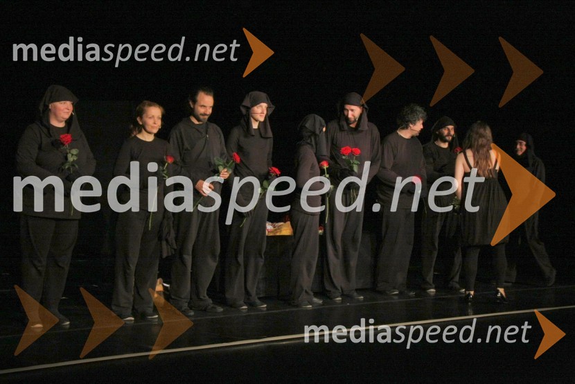 NastopajočiPremiera predstave Romeo in Julija