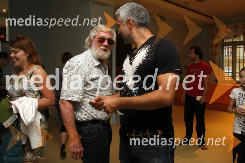 Zvonimir Urbič, vodja predstave in tonski mojster ter Sebastian Cavazza, igralecPremiera predstave Romeo in Julija