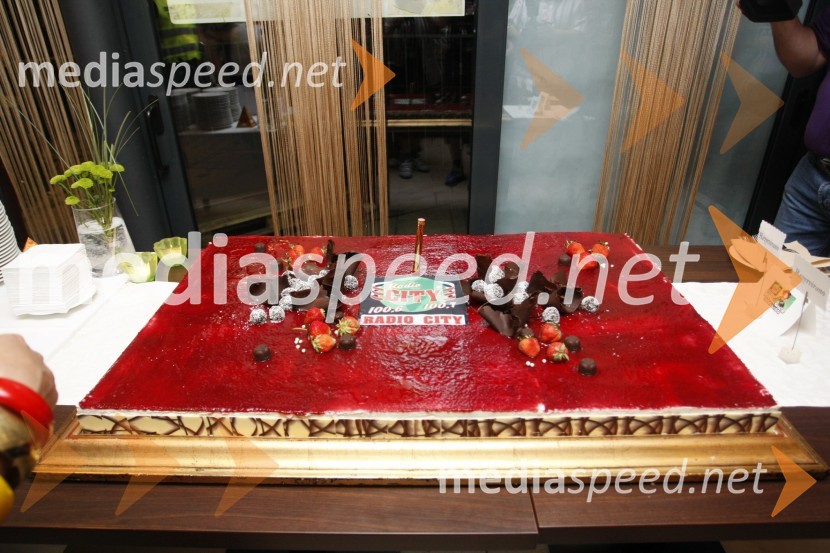 Torta Radia City16. rojstni dan Radia City