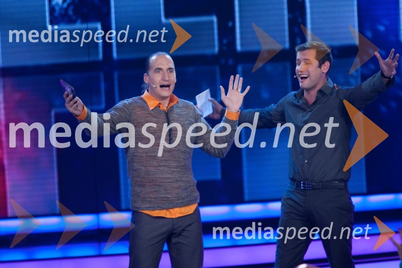 Vid Valič, voditelji n Peter Poles, voditeljSlovenija ima talent, snemanje četrte polfinalne oddaje