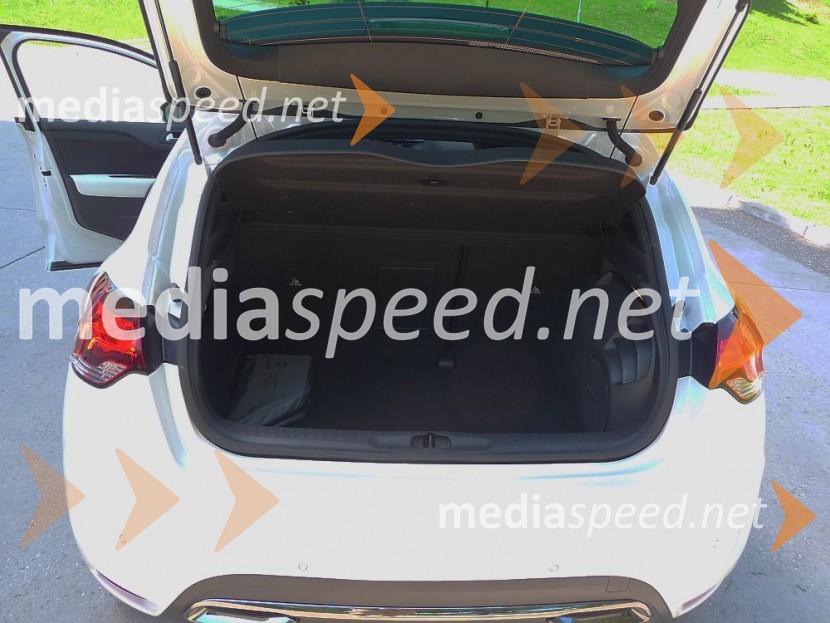 Citroen DS4Citroen DS4 in C-Zero, slovenska predstavitev