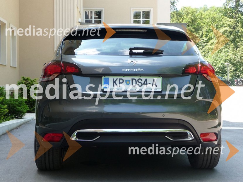 Citroen DS4Citroen DS4 in C-Zero, slovenska predstavitev