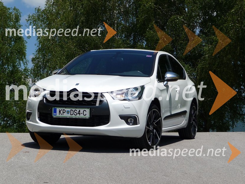Citroen DS4Citroen DS4 in C-Zero, slovenska predstavitev