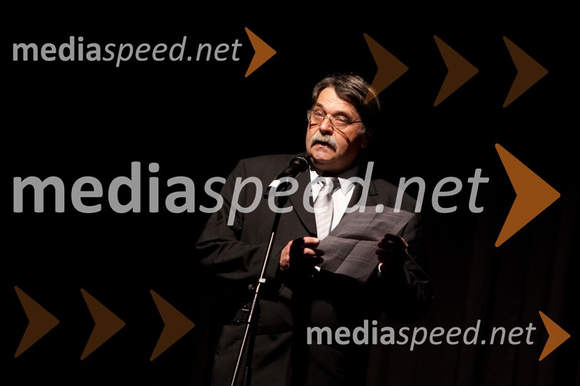 Franci Sluga, predstojnik Oddelka za tekstilstvo, NTF, Univerza v LjubljaniSvetloba kot vir življenja, mladosti, svobode, erosa, znanja, novosti – navdih za ustvarjalno moč, modna revija